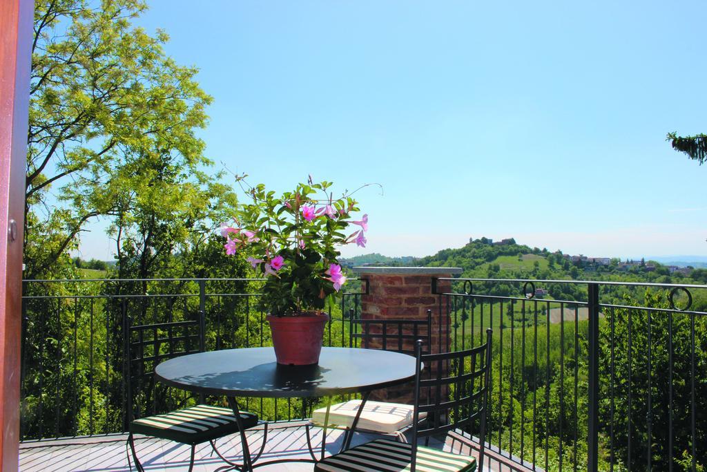 Alta Villa The Countryhouse Adults Only Boutique Bnb Vigliano d'Asti Екстериор снимка